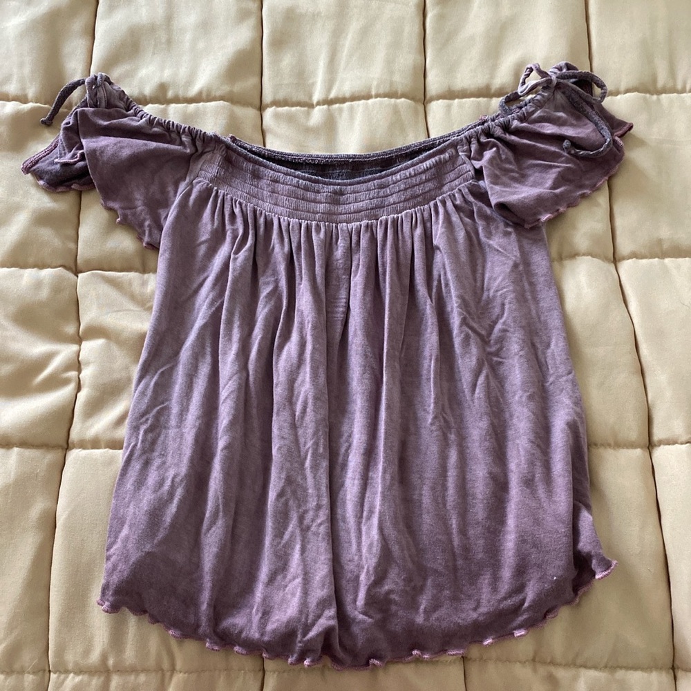 American Eagle off shoulder top